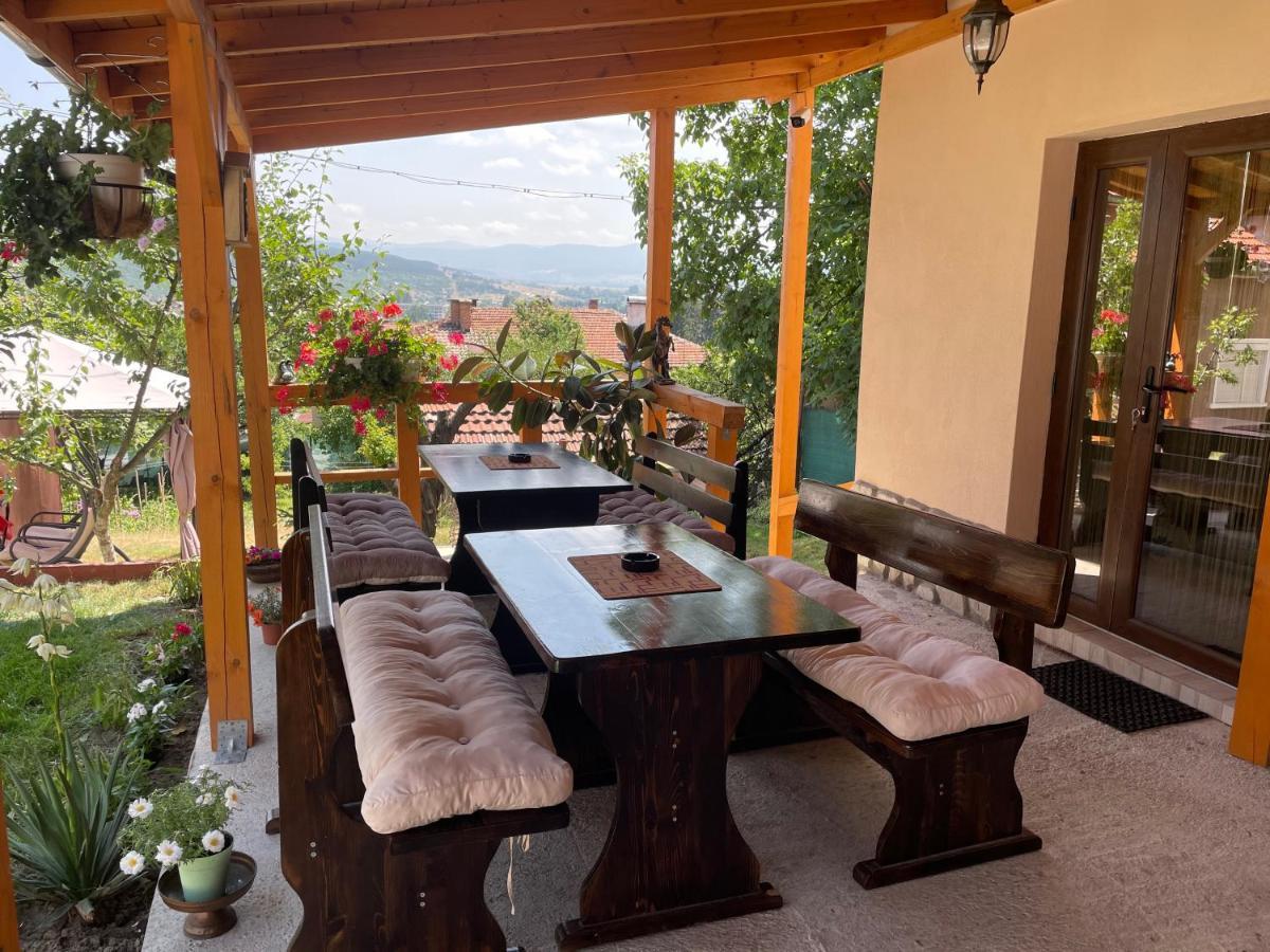 Saint Maria Guest House Velingrad Bagian luar foto
